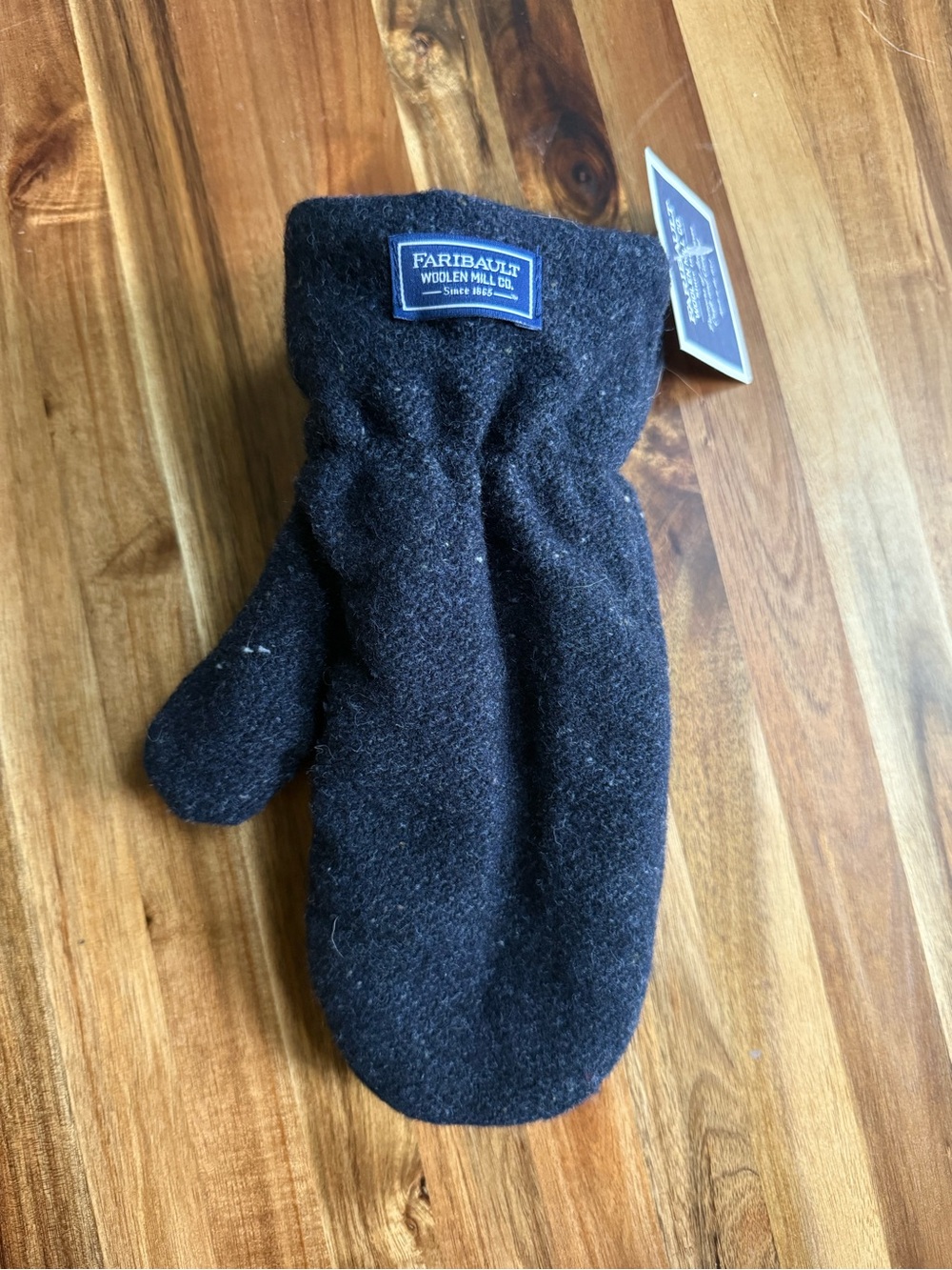 Faribault Black Wool Mittens for Men — Classic Insulated Mitts